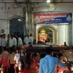 मालीपुरा में जमा हुए समाज के लोग, एसपी पहुंचे माली समाज के 2 पक्षों के बीच विवाद के बाद कोतवाली थाने का घेराव