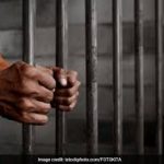 -निनौरा में बस कंडक्टर, पुत्र और भाई पर हुआ था हमला हत्या का प्रयास करने वाले 3 आरोपियों को भेजा जेल, एक की तलाश