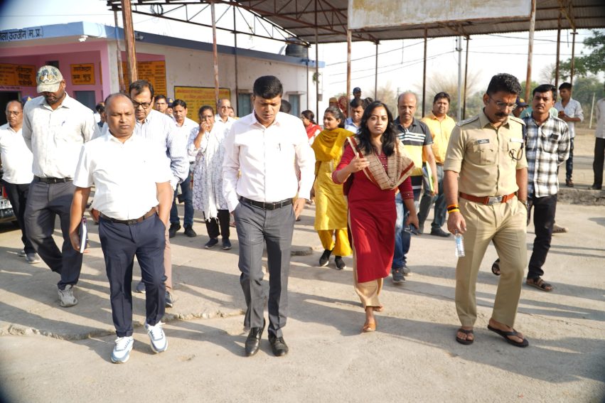 पंचकोशी यात्रा मार्ग का निरीक्षण: श्रद्धालुओं की सुविधा हेतु कलेक्टर श्री रोशन कुमार सिंह के निर्देश