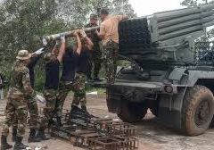 थाईलैंड ने कंबोडिया पर एयरस्ट्राइक की:ट्रम्प ने दो महीने पहले ही सीजफायर कराया था; दोनों देशों में शिव मंदिर को लेकर लड़ाई