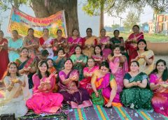 फ ाग गीतों और फ ूलों की होली संग मना फाग उत्सव विजयवर्गीय महिला मंडल का आयोजन