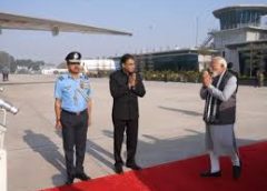 PM मोदी 9 साल बाद इजराइल दौरे पर रवाना:इजराइली अखबार ने हिंदी में लिखा- ‘नमस्ते’