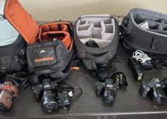 हिरासत में आया लाखों के कैमरे हड़पने वाला युवक