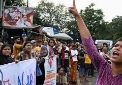 बीजेपी का आरोप- रेप-मर्डर पीड़िता की मां से बदसलूकी:हमले की कोशिश; ममता ने नामांकन भरा