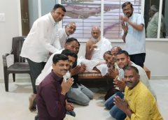 सुरिश्वर जी ठाणा से नगर में पधारने की मंगलकारी विनती की