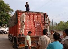 गूगल मैप के चक्कर में थाने पहुंचा शराब का ट्रक:1500 पेटीव्हिस्की जब्त;  पुलिस कर रही जांच