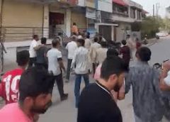 बीजेपी नेता की बिल्डिंग पर  पथराव:डॉग घुमाने के विवाद के बाद पार्टी के दो गुट आमने-सामने