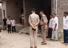 लड़की भगाने के विवाद में खूनी संघर्ष 3 गंभीर घायल; दोनों पक्षों के 11 पर प्रकरण दर्ज