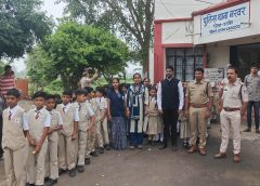 नरवर थाने पहुंचे स्कूली बच्चे, पुलिसिंग के साथ सीखी साइबर सुरक्षा