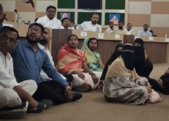 नगर निगम बजट सत्र में भारी हंगामा:   विपक्ष ने प्रशासन को घेरा:महिला पार्षद बैठीं जमीन पर
