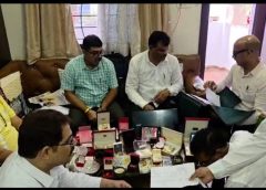 निगम के सहा. राजस्व अधिकारी के यहां  का छापा;80 लाख सैलरी:संपत्ति 2.53 करोड़ की बनाई