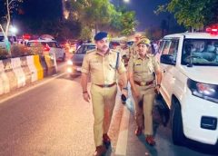 लाल-नीली बत्ती और हूटर लगे वाहनों से वसूला जुर्माना,कार में लगा जीपीएस बंद करने पर मारा चाकू