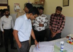 शासकीय संस्थानों की व्यवस्थाओं का जायजा लेने पहुंचे कलेक्टर एवं एसपी